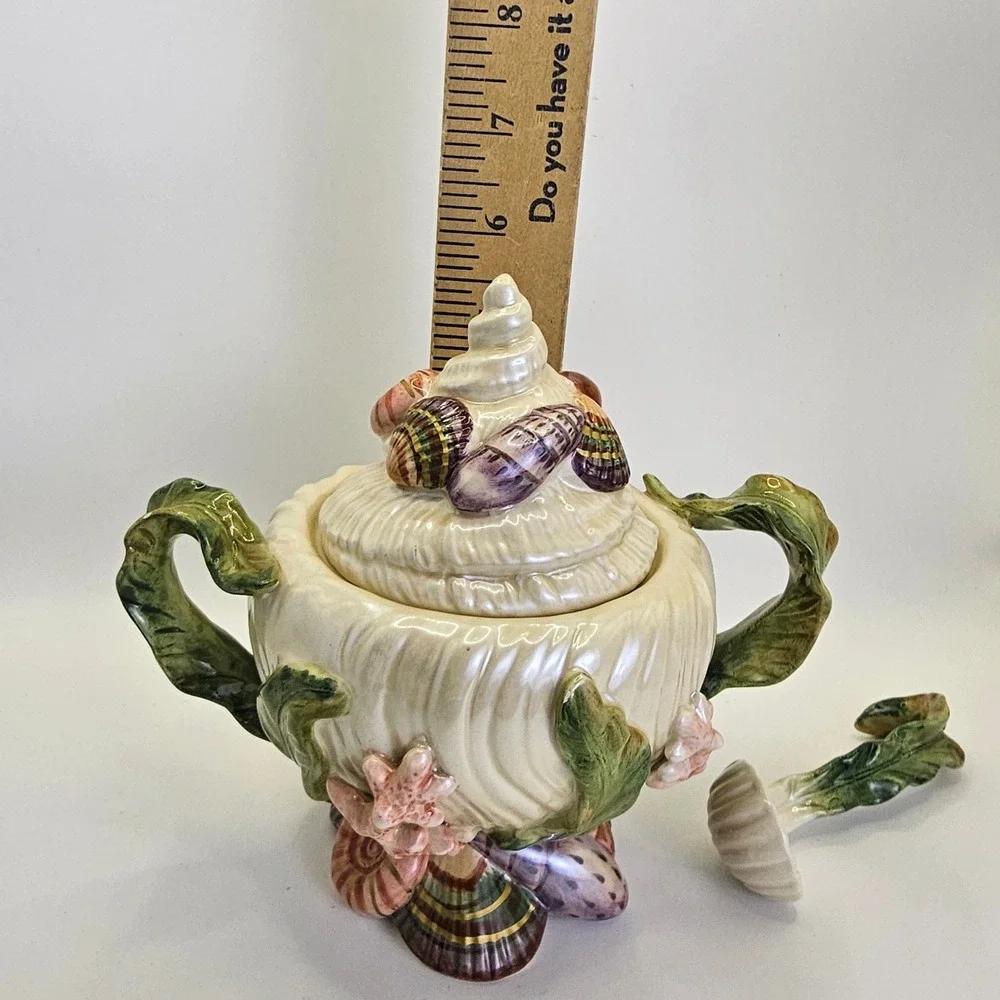 Fitz & Floyd Classics Seashell Covered Sugar Bowl w Spoon Coral Shell Vintage